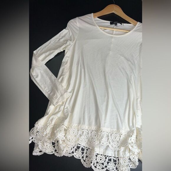 Lulu’s Just Like Vacation Ivory Long Sleeve Top Size Small EUC - Picture 2 of 9